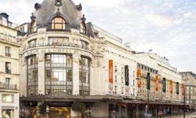 Selected shopping malls in Paris, opening hours