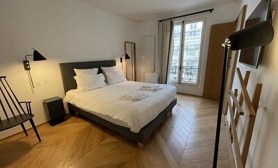 Big apartment for short stays in Paris